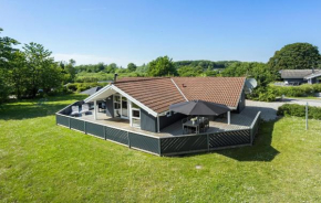 Lovely Home In Rudkøbing With Wifi, Spodsbjerg